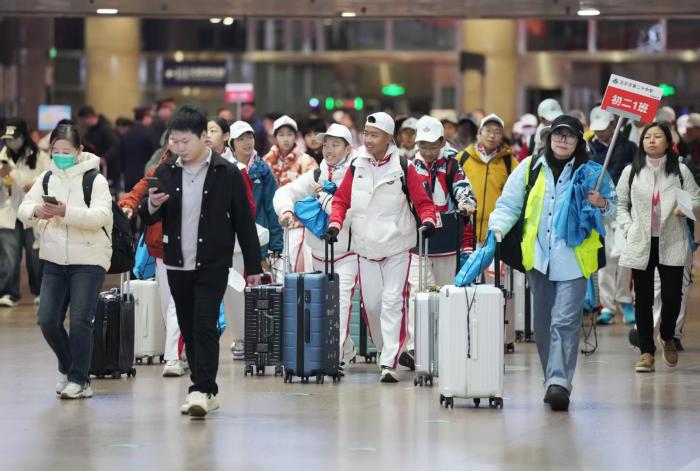 水润京华 缘起十堰 北京千名师生今晨来堰研学