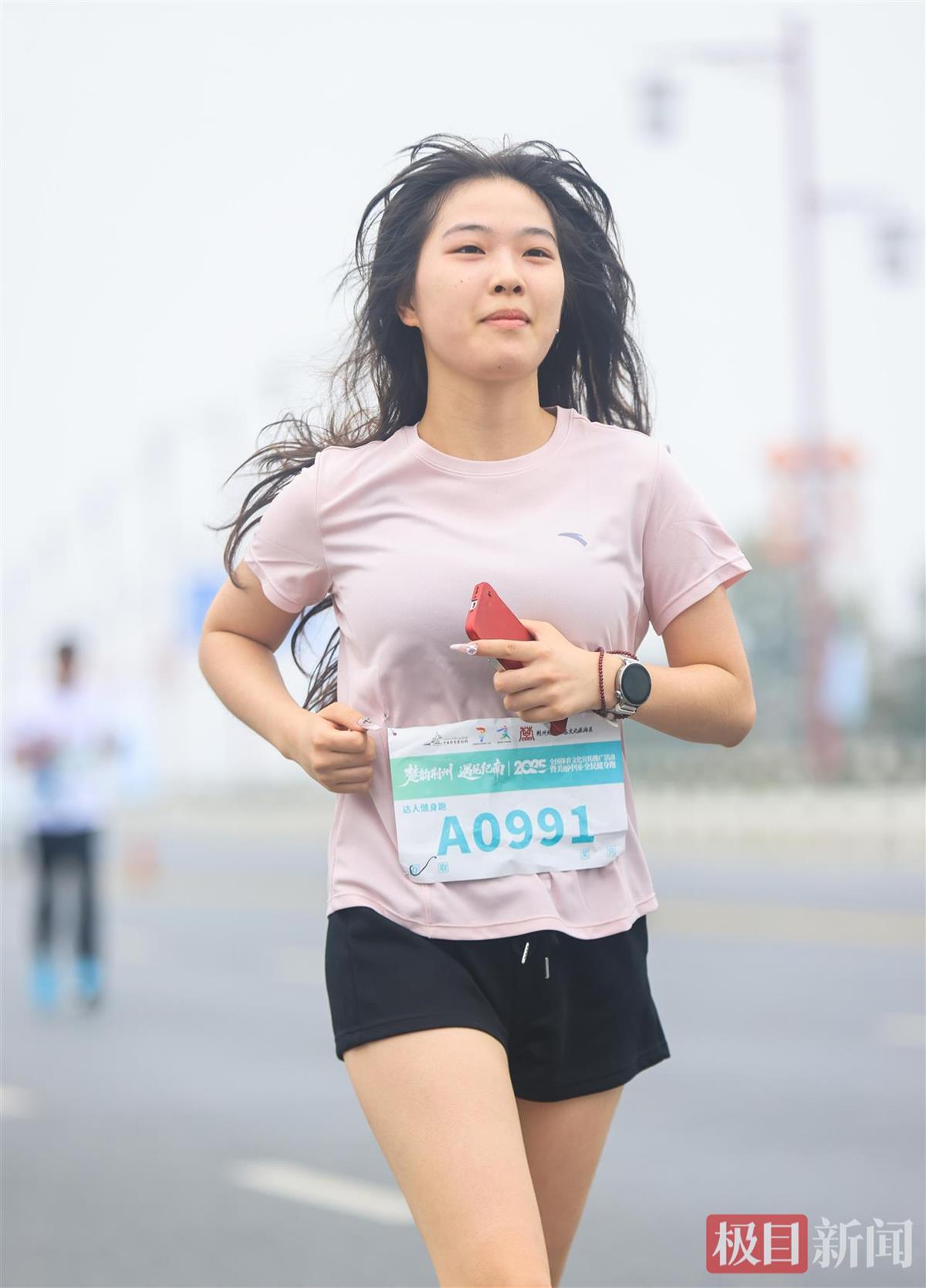 3000多名跑者从楚国跑进现代，湖北荆州全民健身活动让跑友直呼“过瘾！”