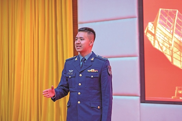 50年薪火相传!数万朵“雪莲”将青春献给祖国边关 分数最高学员奔赴海拔最高雷达“战位”