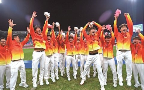 青训模式全国“样本” 多年耕耘终结硕果 创造历史！湖北男足首夺全运会金牌