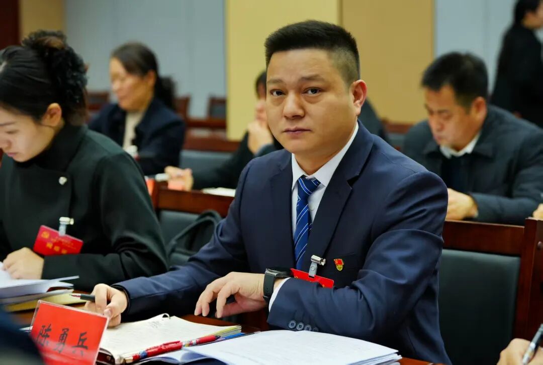 锚定新目标 实干启新程