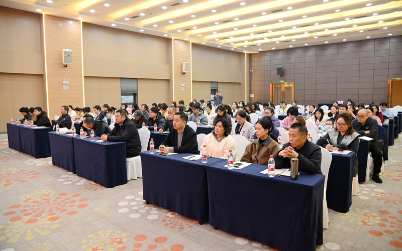 学习贯彻党的二十届四中全会精神荆州市委宣讲团向市残联党员干部宣讲