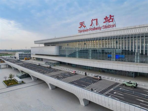 即将开通！京山南站、钟祥南站……亮相→