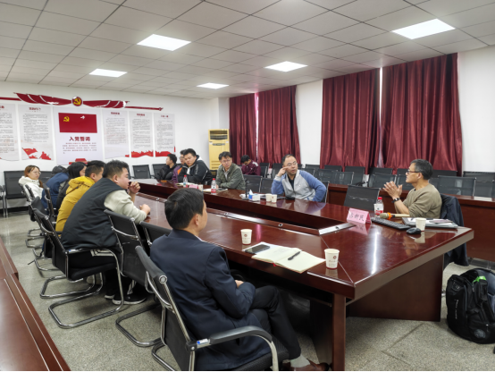 环境学院举办世界著名科学家来鄂讲学暨湖理环境讲堂系列学术讲座