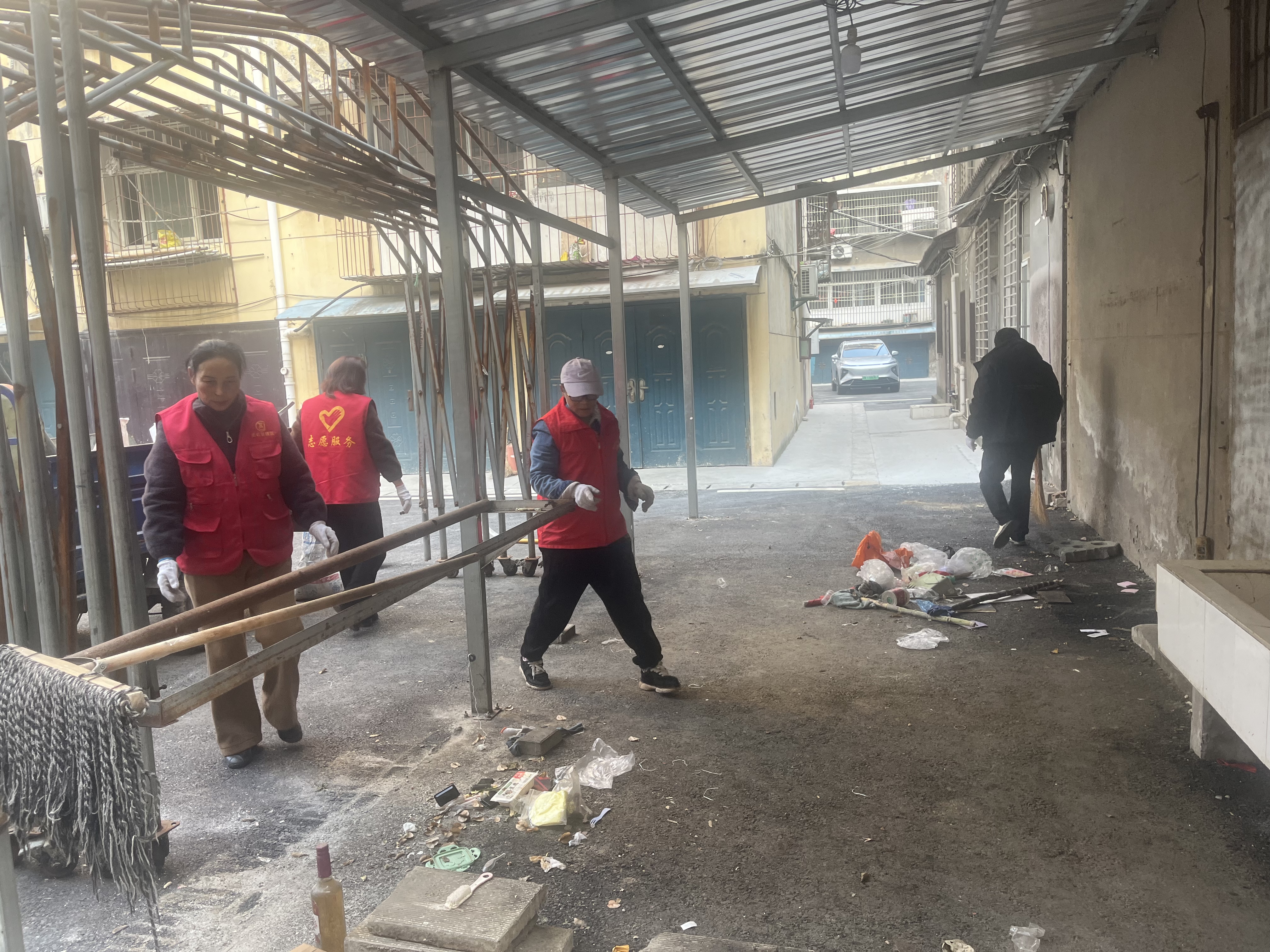 周矶管理区开展农村人居环境整治暨“清洁家园”行动