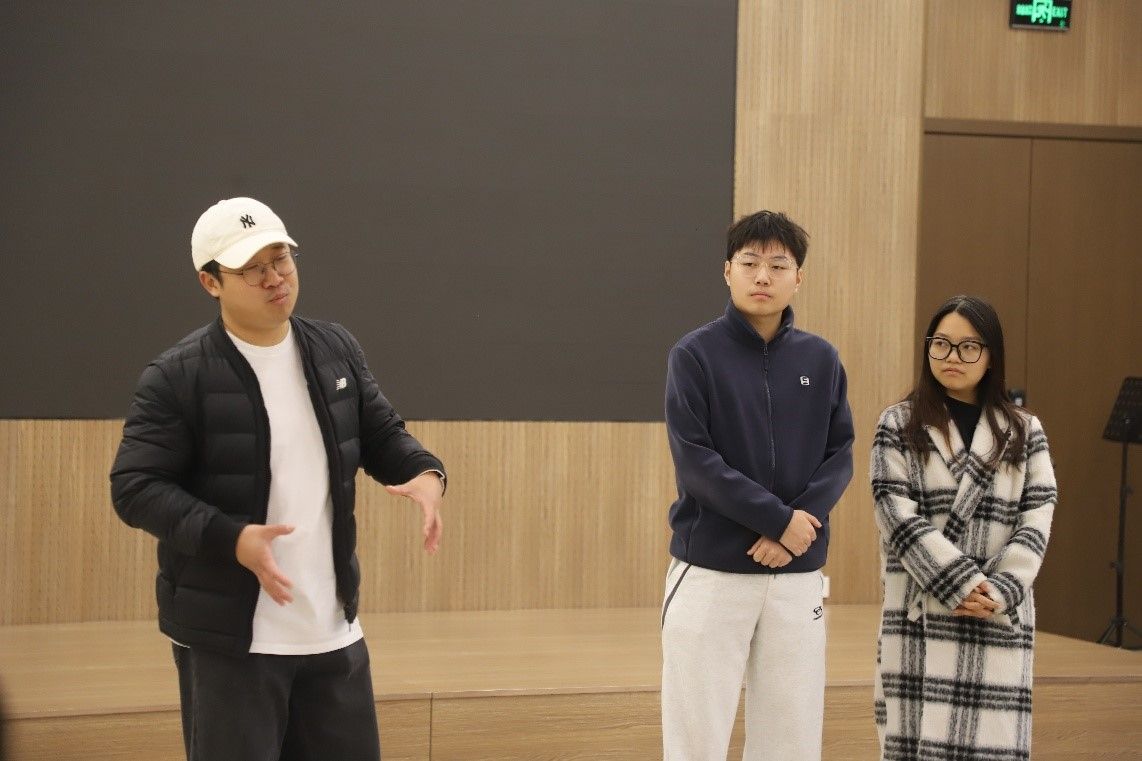 校友蔡沛昀与华中农业大学学子畅谈话剧表演成长之路