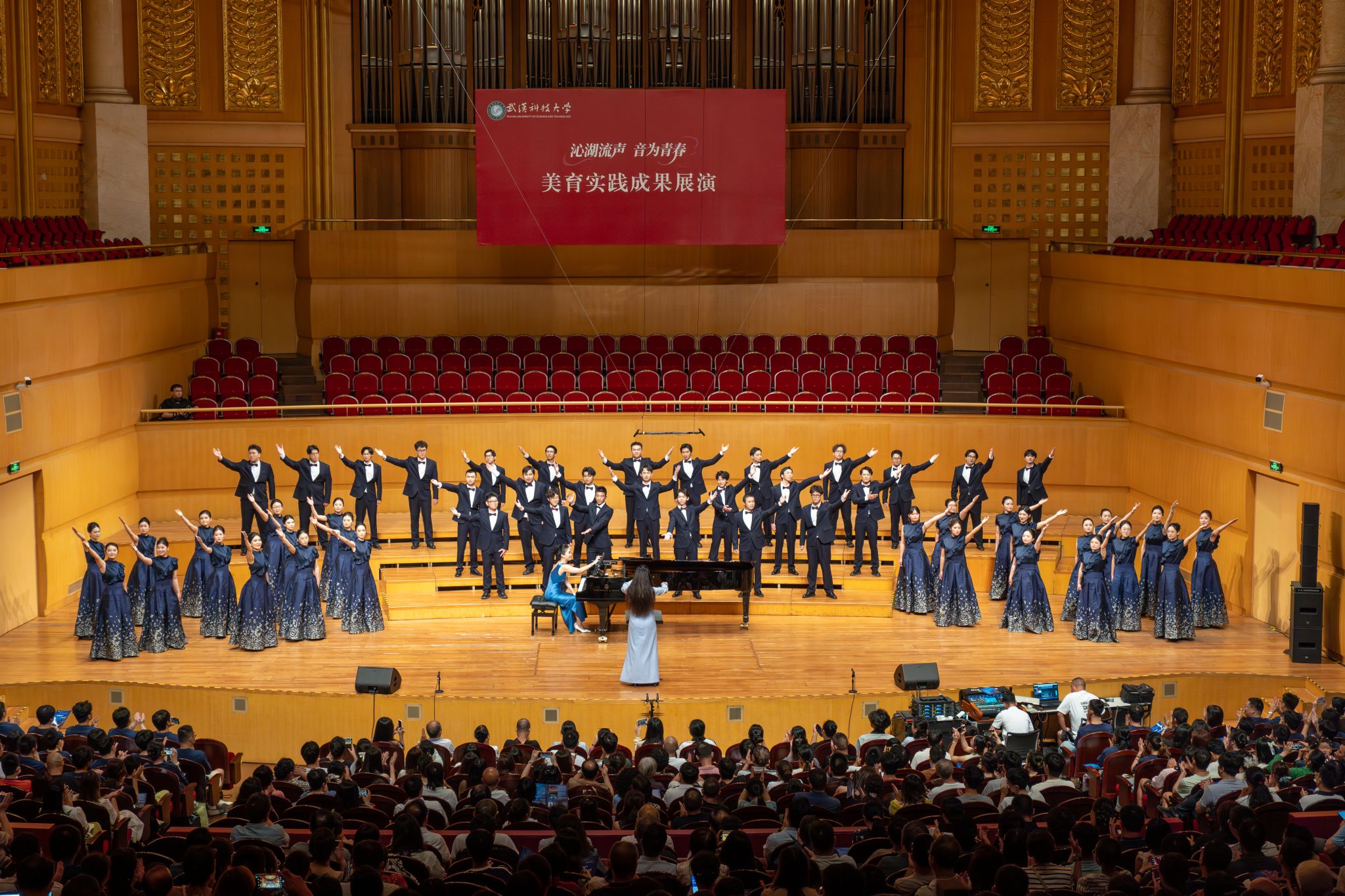 2025年度十大新闻、十大人物、十大图片、十大官微、十大官博、十大视频