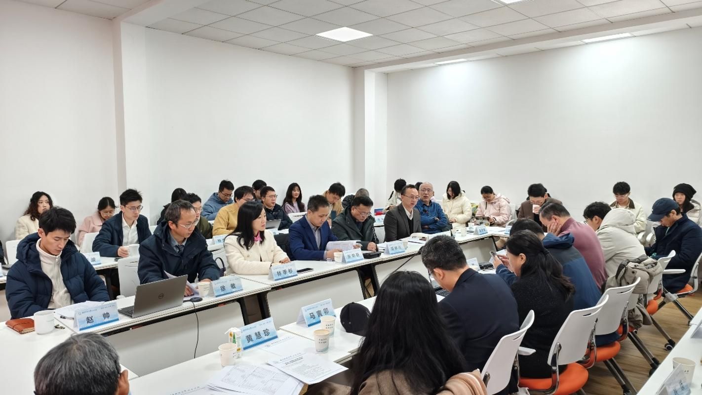 “一部六院”科教融汇协同育人研讨会暨哲学学科建设战略咨询会举行