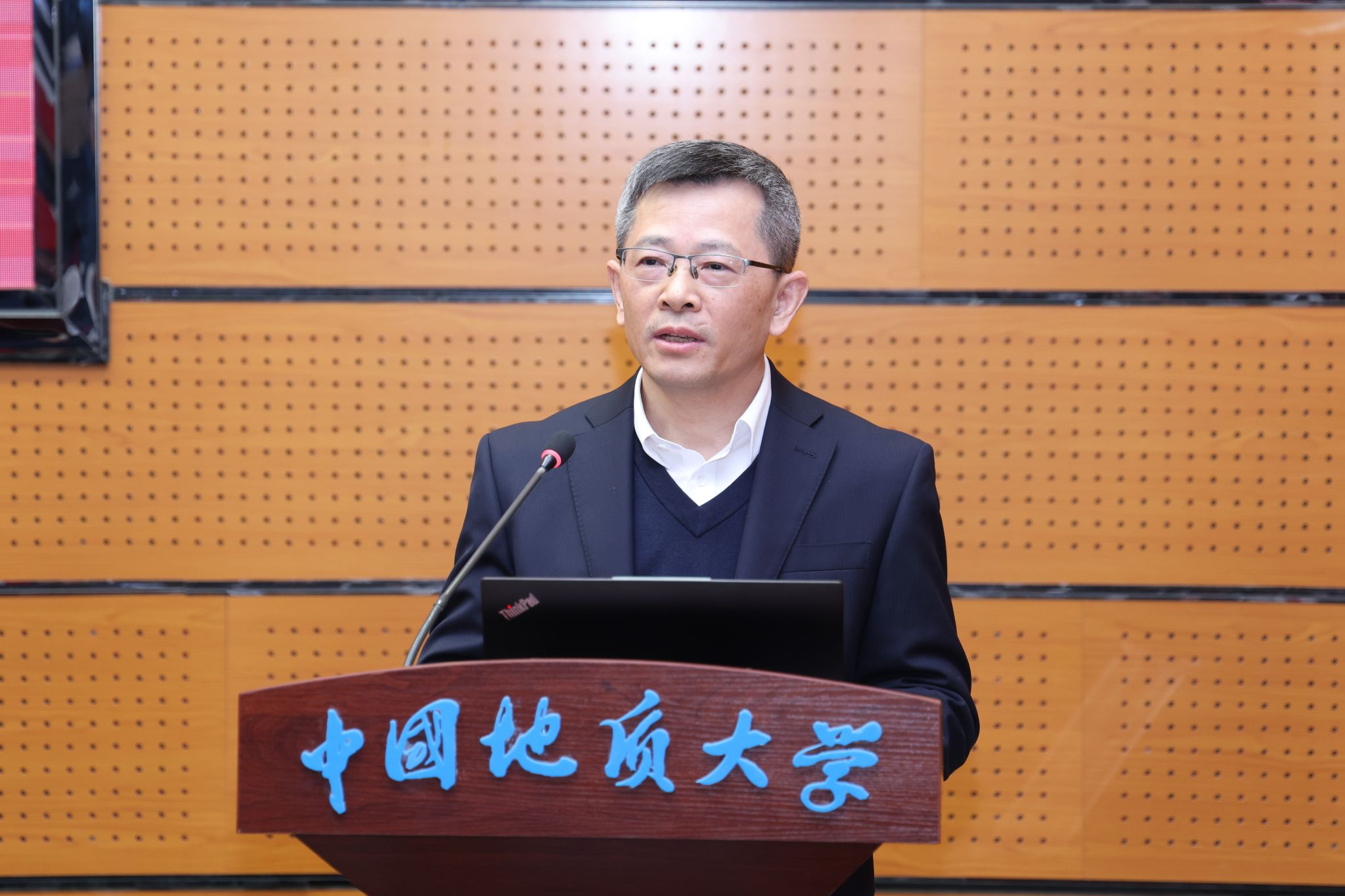 国家卓越工程师学院建设发展大会召开