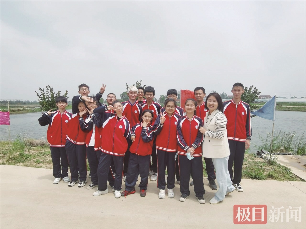 扎根特殊教育27年 三大特殊教育领域“通关教师” “魏妈妈”助力百余孩子圆梦大学