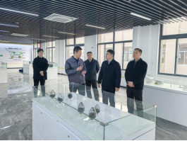 胡国珍校长调研下陆长乐山工业园