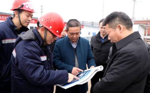 黄进走访调研包保企业