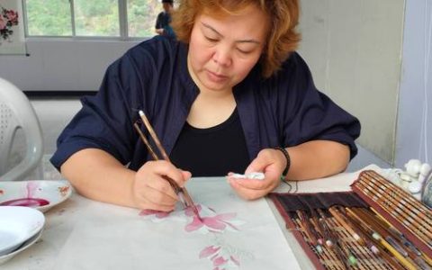 笔墨绘乡土，鳝香迎客人——市作家协会开展“笔下的鳝乡”主题采风活动