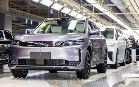 首次破两万辆，岚图汽车11月交付量再创历史新高