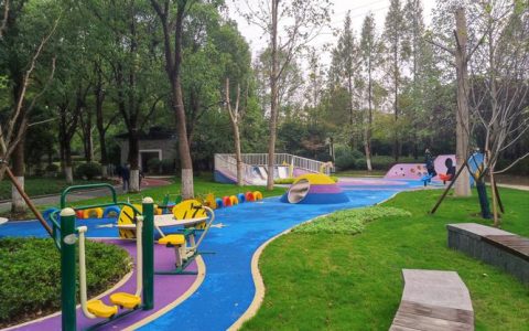 城市公园添彩美好生活