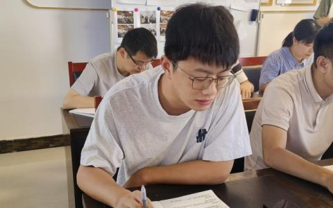 黄州区举办优秀年轻干部训练营专题培训