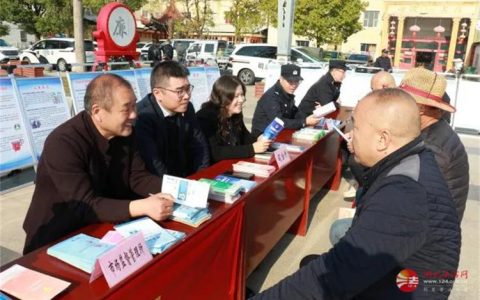 2025年仙桃市“宪法宣传周”活动启动