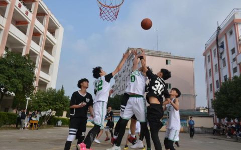 篮球公益进校园 拼搏精神伴成长