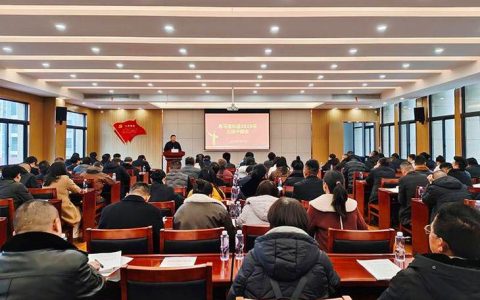 赤壁赤马港街道提升基层干部素质