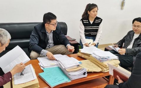 深入教学一线，研判课堂实效——学校开展研究生教学期中检查