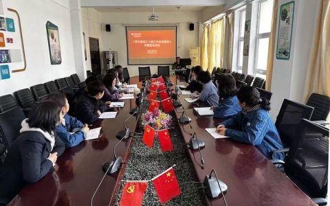 田野课堂讲“新”声 百姓舞台传“心”音 咸宁创新形式推动党的二十届四中全会精神深入基层