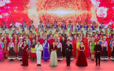 三峡大学金秋艺术节暨美育思政课汇报演出顺利举行