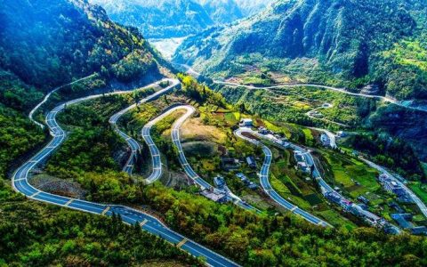 318国道利川段入选全国“公路+旅游”融合发展十佳案例