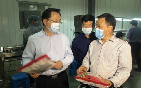 孙兵走访调研工业企业