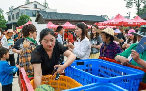 资环学院赴神农架开展“乡村振兴荆楚行”活动