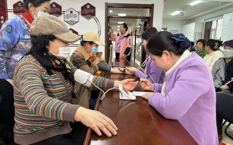 “母亲健康快车”发车仪式在蕲春举行