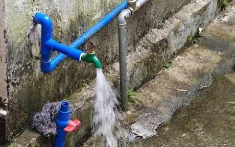 渔薪镇改造升级农村供水管网保障村民用水