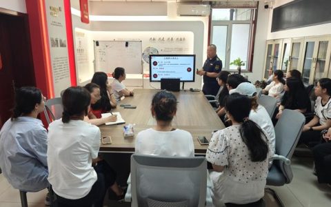 黄商百货事业部首次开展冬季巡店培训