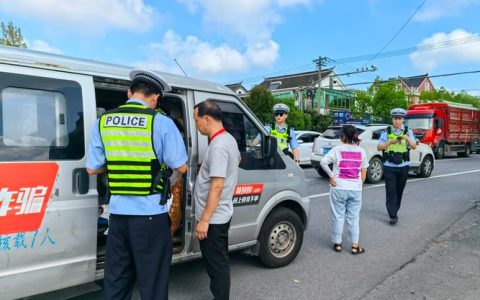 荆门开展出租车专项整治“百日行动”