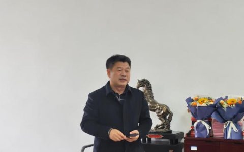 机电工程学院举行从教三十年教师表彰大会