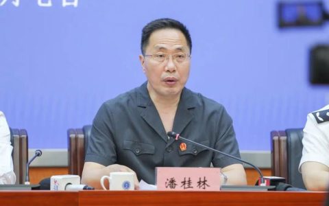 荆州召开“打击拒执犯罪专项行动”新闻发布会