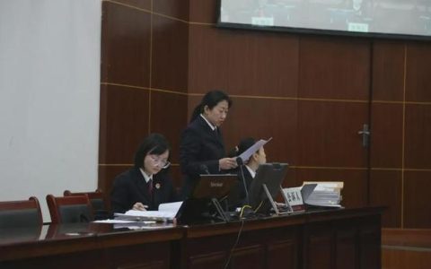 院长主审　局长出庭  “影子医师”案敲响医疗诚信警钟