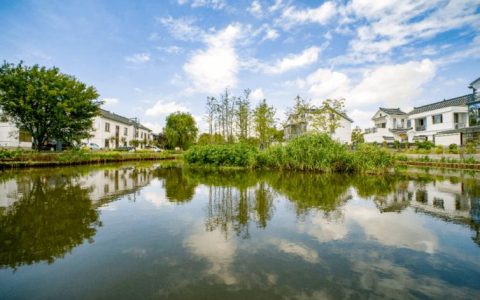 黄州绿色航运跑出加速度