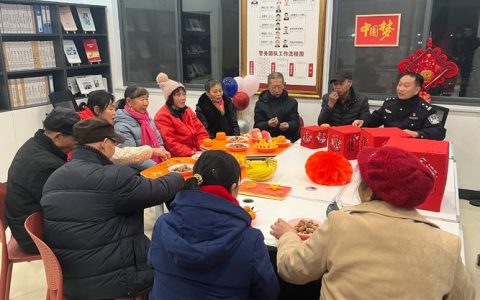 保卫部一行赴武汉市公安局东湖新技术开发区分局走访交流