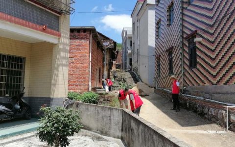 高石碑镇掀起人居环境整治热潮