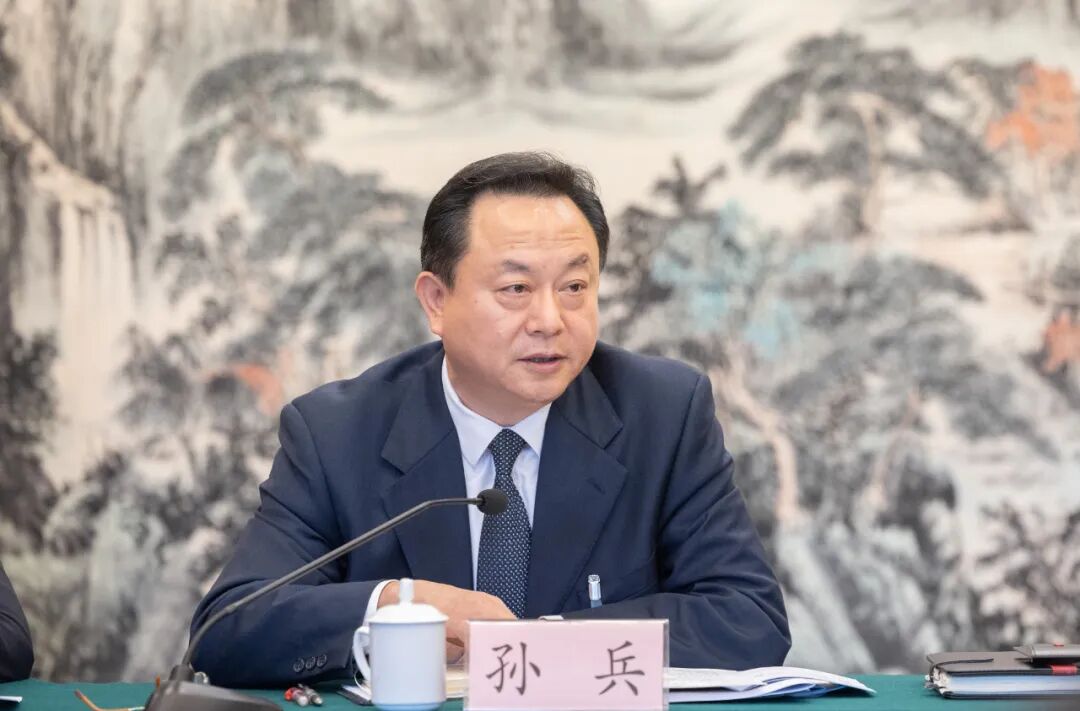 最小城市，为何能把生意做到全球