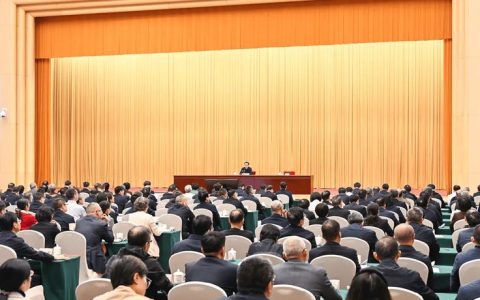 学习贯彻党的二十届四中全会精神武汉市委宣讲团武昌报告会举行