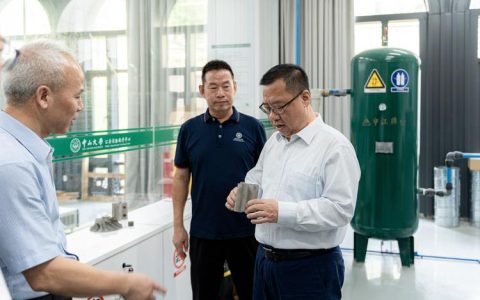 朱孔军赴恩施调研武汉大学定点帮扶工作