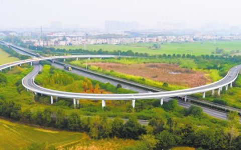 天门站“迎宾大道” 全面提档升级