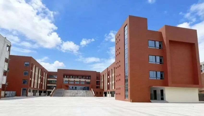 教育均衡 成长有护 从“有学上”到“上好学”