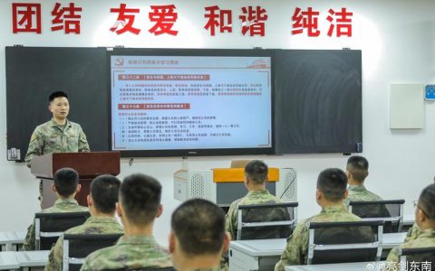 于攻坚前沿铺路　在服务现场淬锋—— 通城干部“四个一线”再淬记