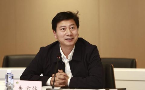 朱方伟一行深入首义校区开展综合调研