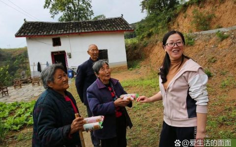 罗田县人大“四下基层”惠民生