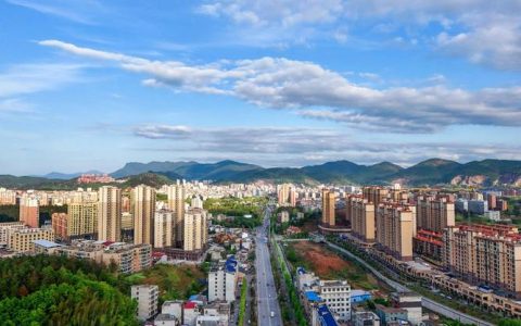 城市改造提升工程加速推进 通山将以崭新面貌迎新春