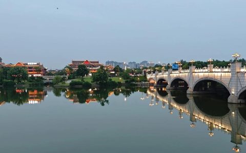 “东坡有爱”润古城