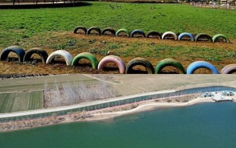 冬日河滩惬意游 农旅融合助振兴